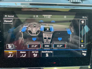 VW Touran 1.5 TSI Comfortline DSG *** PANORAMADACH & ANHÄNGERKUPPLUNG ***