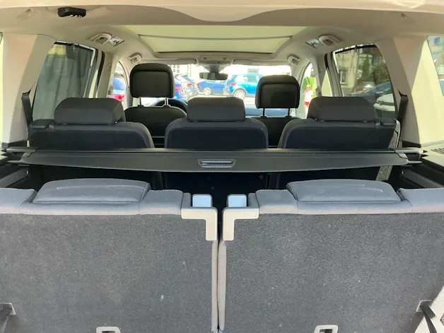 VW Touran 1.5 TSI Comfortline DSG *** PANORAMADACH & ANHÄNGERKUPPLUNG ***