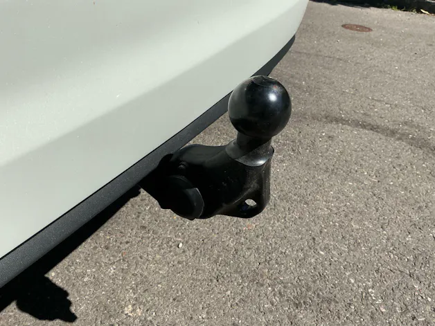 VW Touran 1.5 TSI Comfortline DSG *** PANORAMADACH & ANHÄNGERKUPPLUNG ***