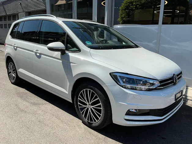 VW Touran 1.5 TSI Comfortline DSG *** PANORAMADACH & ANHÄNGERKUPPLUNG ***
