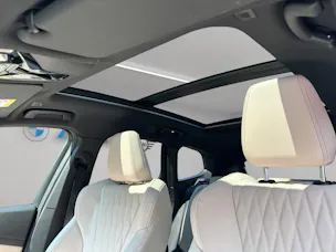 BMW iX1 xDrive 30 M Sport