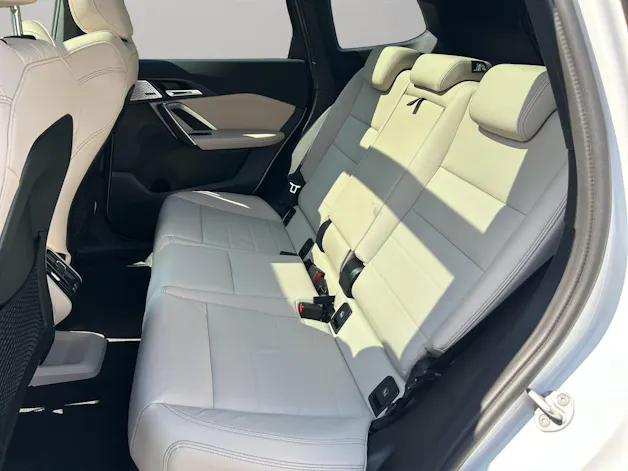 BMW iX1 xDrive 30 M Sport