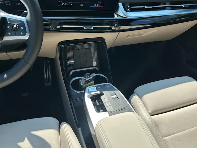 BMW iX1 xDrive 30 M Sport
