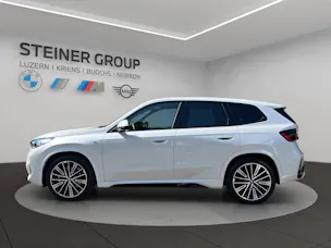 BMW iX1 xDrive 30 M Sport