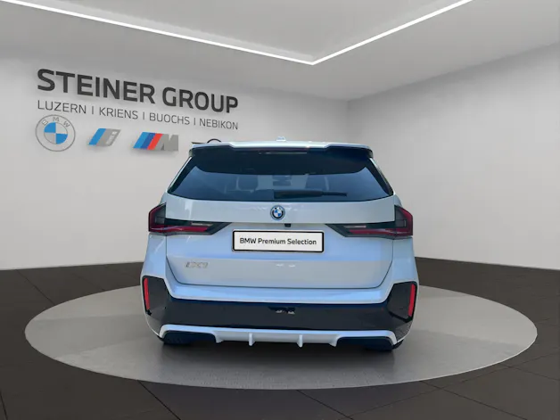 BMW iX1 xDrive 30 M Sport