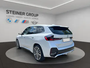 BMW iX1 xDrive 30 M Sport