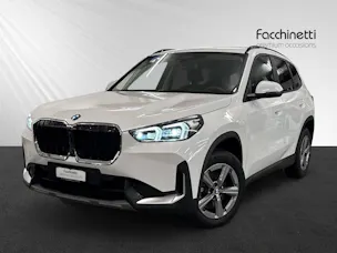 BMW X1 xDrive 23i 48V