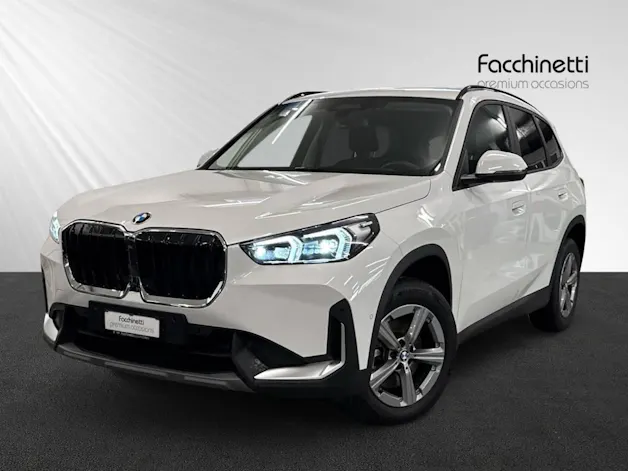 BMW X1 xDrive 23i 48V