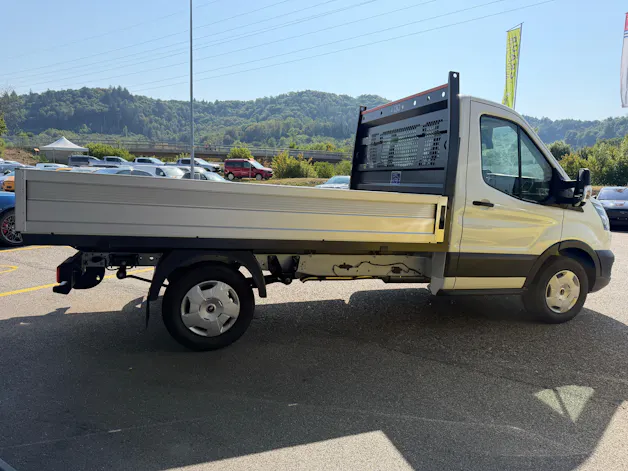 Ford Transit 350 L2 Trend 2.0 TDCi 165 RWD