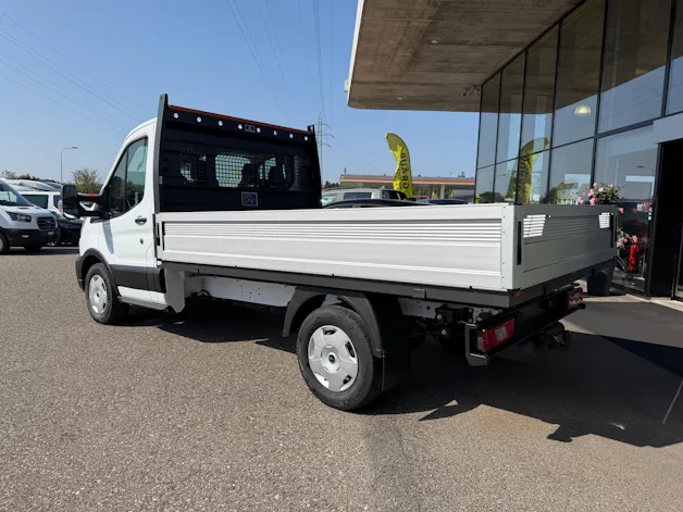 Ford Transit 350 L2 Trend 2.0 TDCi 165 RWD