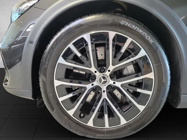 Mercedes-Benz E 300 de All-Terrain 4Matic 9G-Tronic