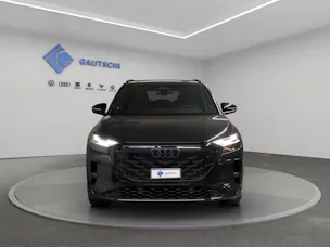 Audi Q4 e-tron SUV quattro performance
