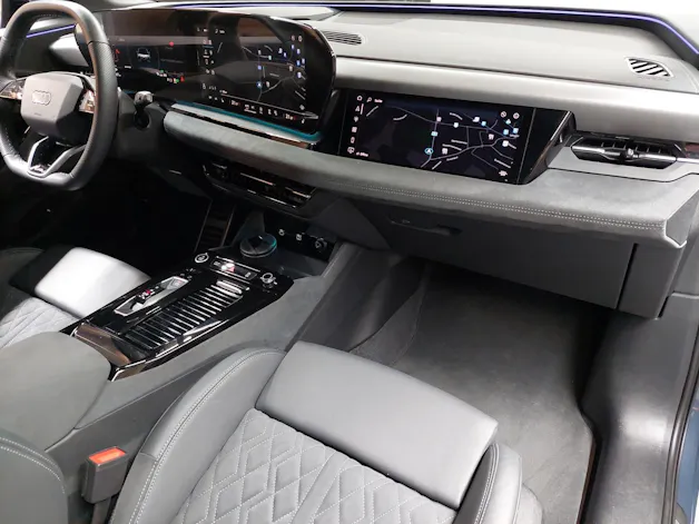 Audi Q6 e-tron quattro