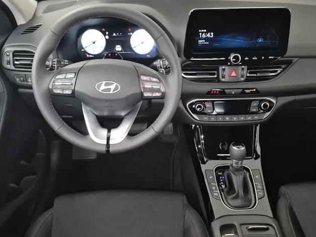 HYUNDAI i30 1.6 T-GDi Amplia MY26