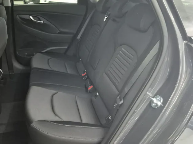 HYUNDAI i30 1.6 T-GDi Amplia MY26