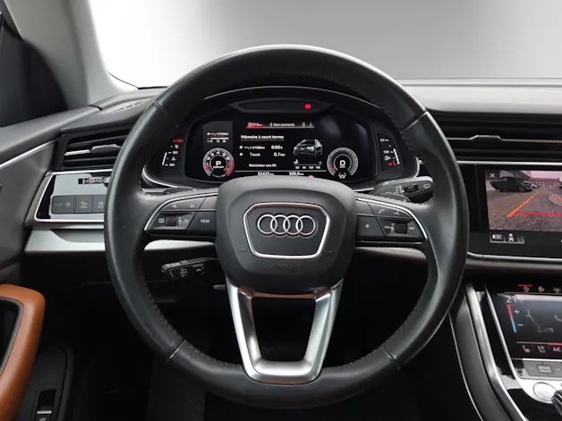 Audi Q8 55 TFSI quattro tiptronic