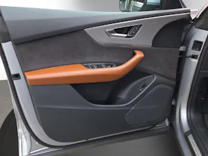 AUDI Q8 55 TFSI quattro tiptronic