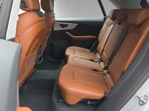 AUDI Q8 55 TFSI quattro tiptronic