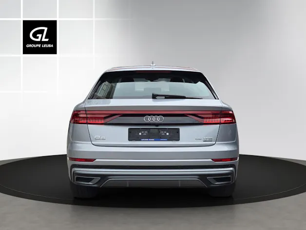 Audi Q8 55 TFSI quattro tiptronic