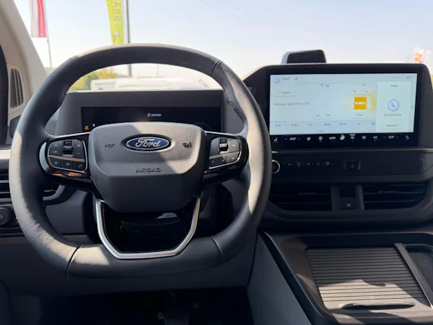 Ford Transit Custom Combi PHEV 320 L1H1 Trend Automat