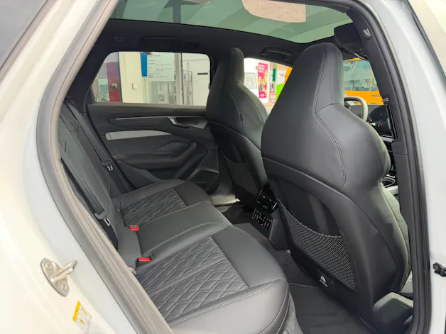 AUDI A6 Avant TFSI quattro 270 kW S tronic