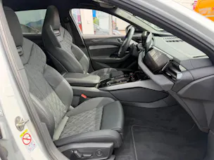 AUDI A6 Avant TFSI quattro 270 kW S tronic