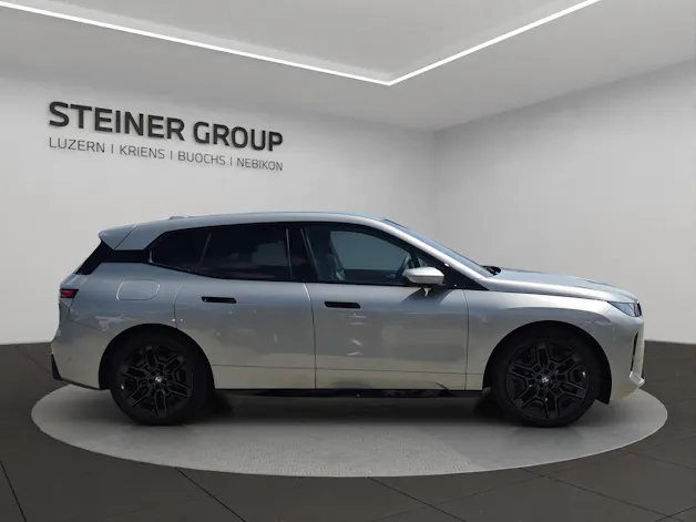 BMW iX xDrive60 M Sport