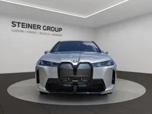 BMW iX xDrive60 M Sport
