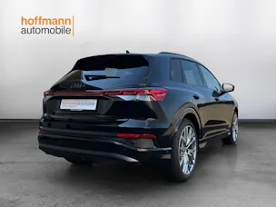 AUDI Q4 e-tron 45 Edition Swiss Ski quattro