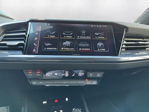 AUDI Q4 e-tron 45 Edition Swiss Ski quattro