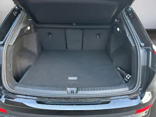 AUDI Q4 e-tron 45 Edition Swiss Ski quattro