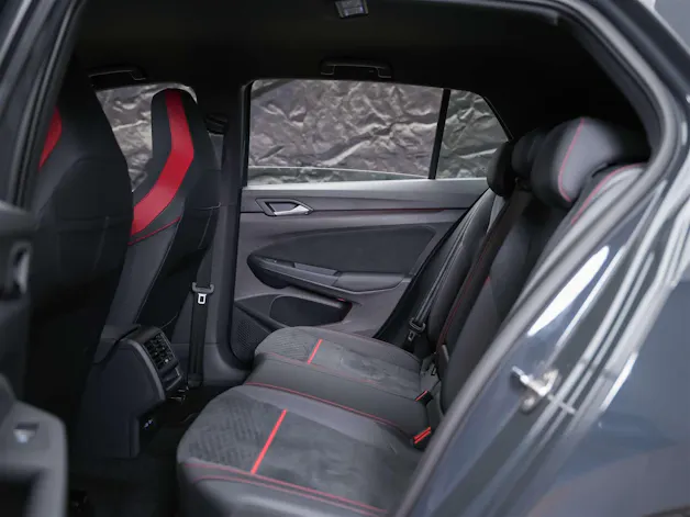 VW Golf 2.0 TSI GTI Clubsport DSG *Teilleder/Alcantara Sitze*Spurhalteassistent*