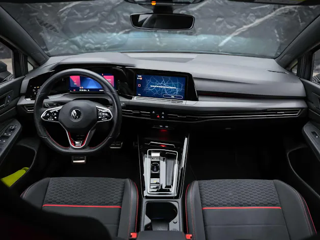 VW Golf 2.0 TSI GTI Clubsport DSG *Teilleder/Alcantara Sitze*Spurhalteassistent*