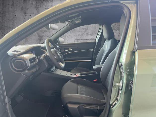 Jeep Avenger 1.2 MHEV 85th Anniversary 4xe
