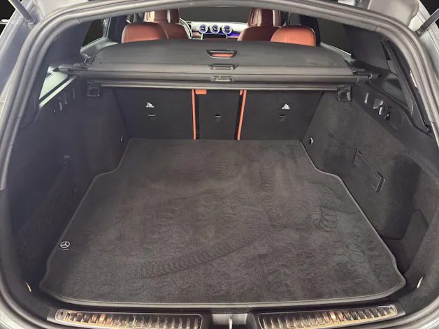 Mercedes-Benz C 220 d T 4M Swiss Star