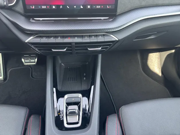 Škoda Octavia Combi 2.0 TSI DSG RS 30 Years Edition