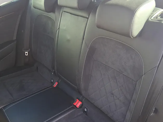 Škoda Superb Combi 2.0 TDi SportLine+ 4x4 DSG