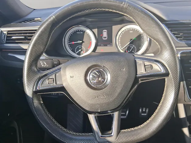 Škoda Superb Combi 2.0 TDi SportLine+ 4x4 DSG