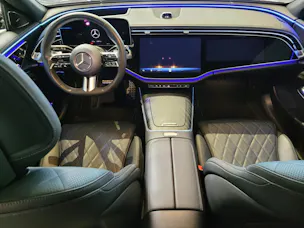 MERCEDES-BENZ E 400 e 4Matic 9G-Tronic