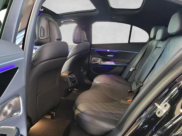 Mercedes-Benz E 400 e 4Matic 9G-Tronic