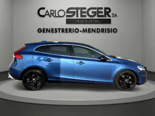Volvo V40 D2 Momentum R-Design Geartronic