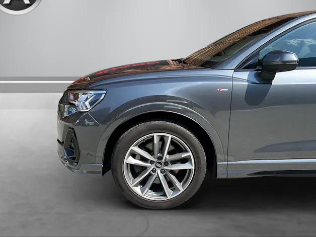 Audi Q3 45 TFSI S line quattro S-tronic