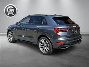 AUDI Q3 45 TFSI S line quattro S-tronic