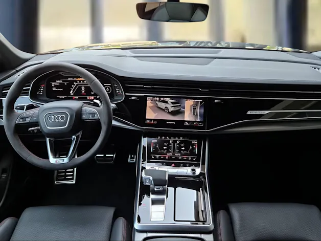 Audi RSQ8 quattro Mythosschwarz Metallic
