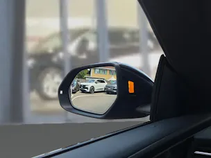 AUDI RSQ8 quattro Mythosschwarz Metallic