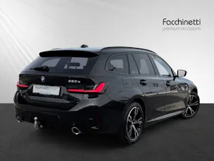 BMW 330e x DriveTouring Steptronic M Sport
