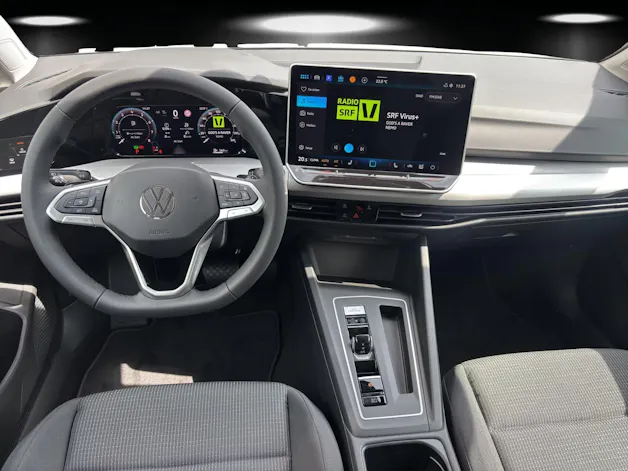 VW Golf 1.5 e TSI mHEV Basis DSG