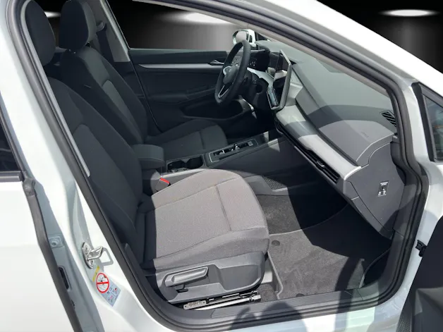 VW Golf 1.5 e TSI mHEV Basis DSG