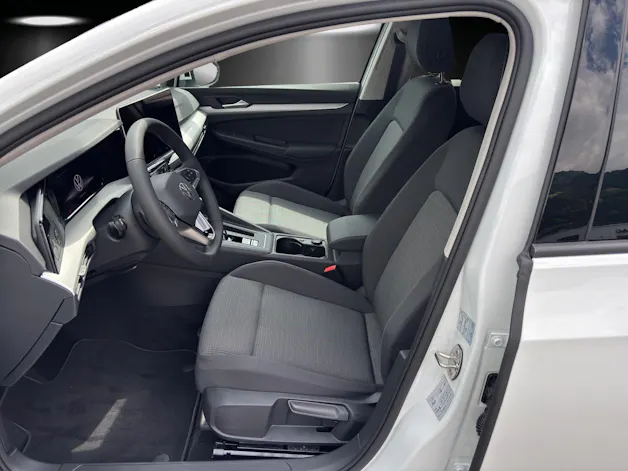 VW Golf 1.5 e TSI mHEV Basis DSG