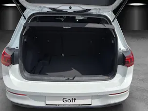 VW Golf 1.5 e TSI mHEV Basis DSG